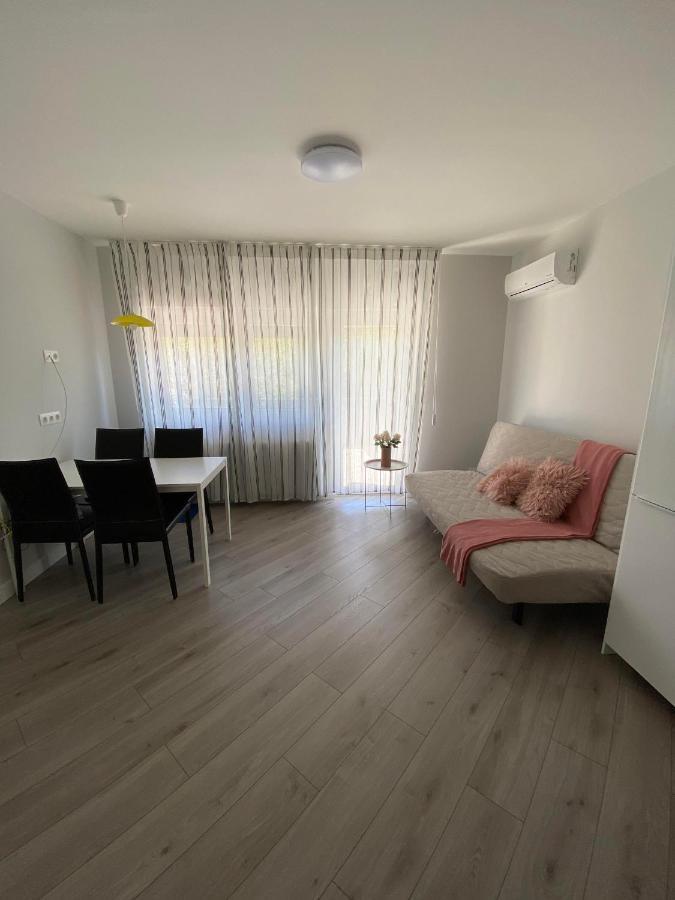 Aida Apartman Шиофок Экстерьер фото